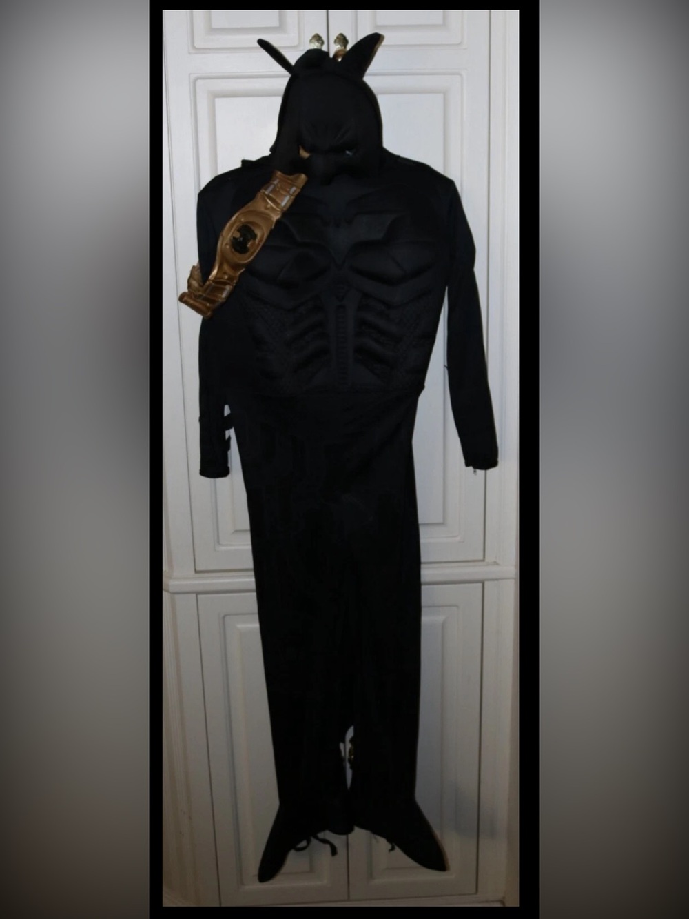 Kids Batman Costume DC Comics The Dark Knight by Rubies - Size Medium ( 8-10 )